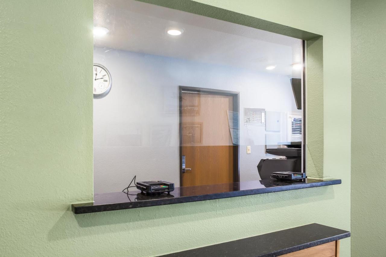 Woodspring Suites Amarillo East I-40 Εξωτερικό φωτογραφία